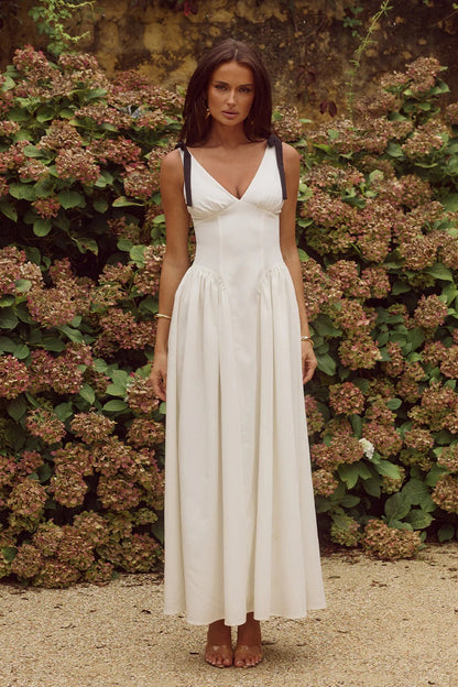 Ariarne Maxi Dress - White